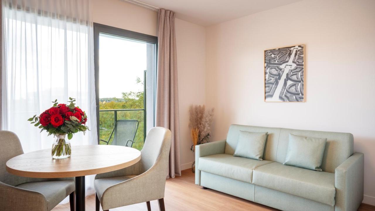 ליוסיינט Residhome Senart מראה חיצוני תמונה